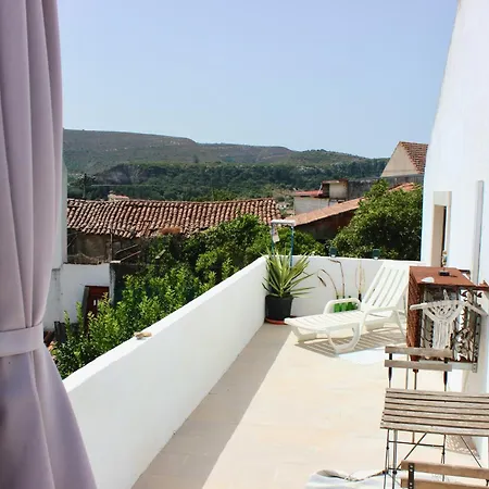 Vivenda Montanha Daire Alcaria (Leiria)